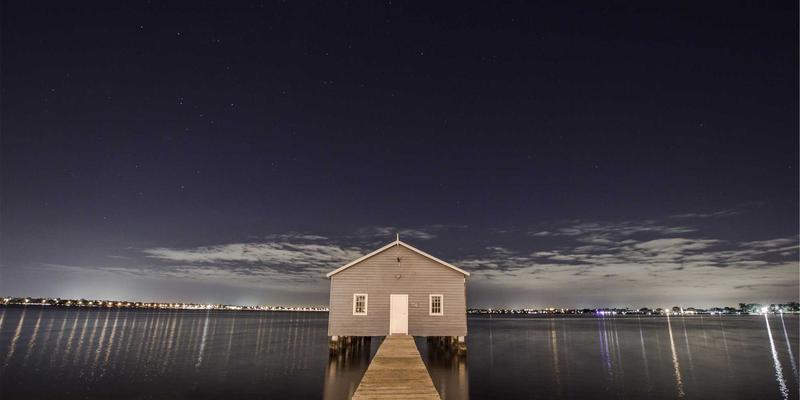 美酷:当科技邂逅时尚,重新定义发光饰品的未来