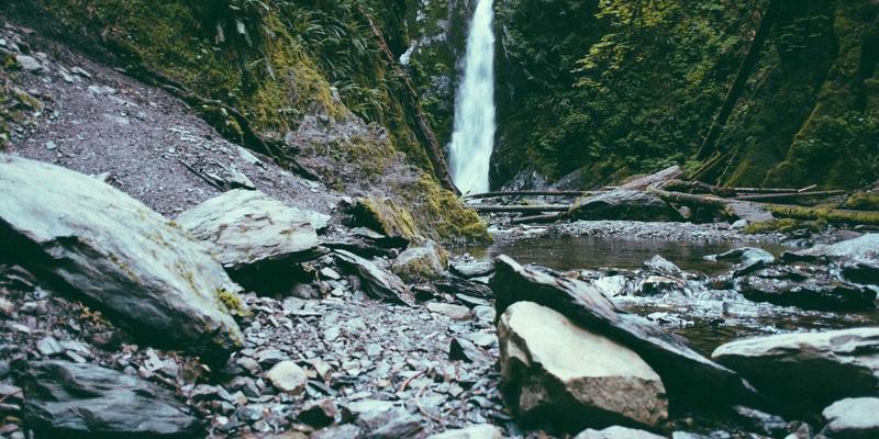 美酷怎么用？赛博朋克风智能穿戴的终极操作与搭配指南